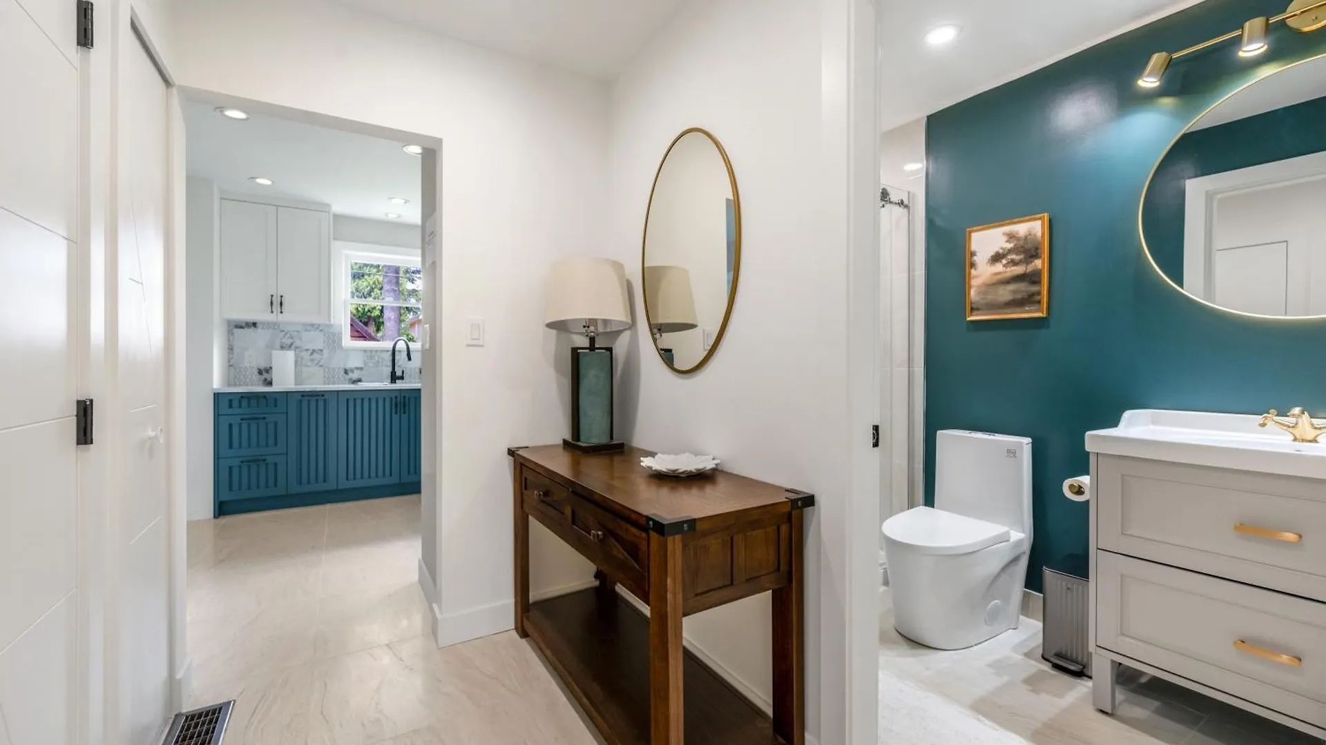 Penzion Serene Kerrisdale Retreat, Private Room With Shared Amenities Vancouver
